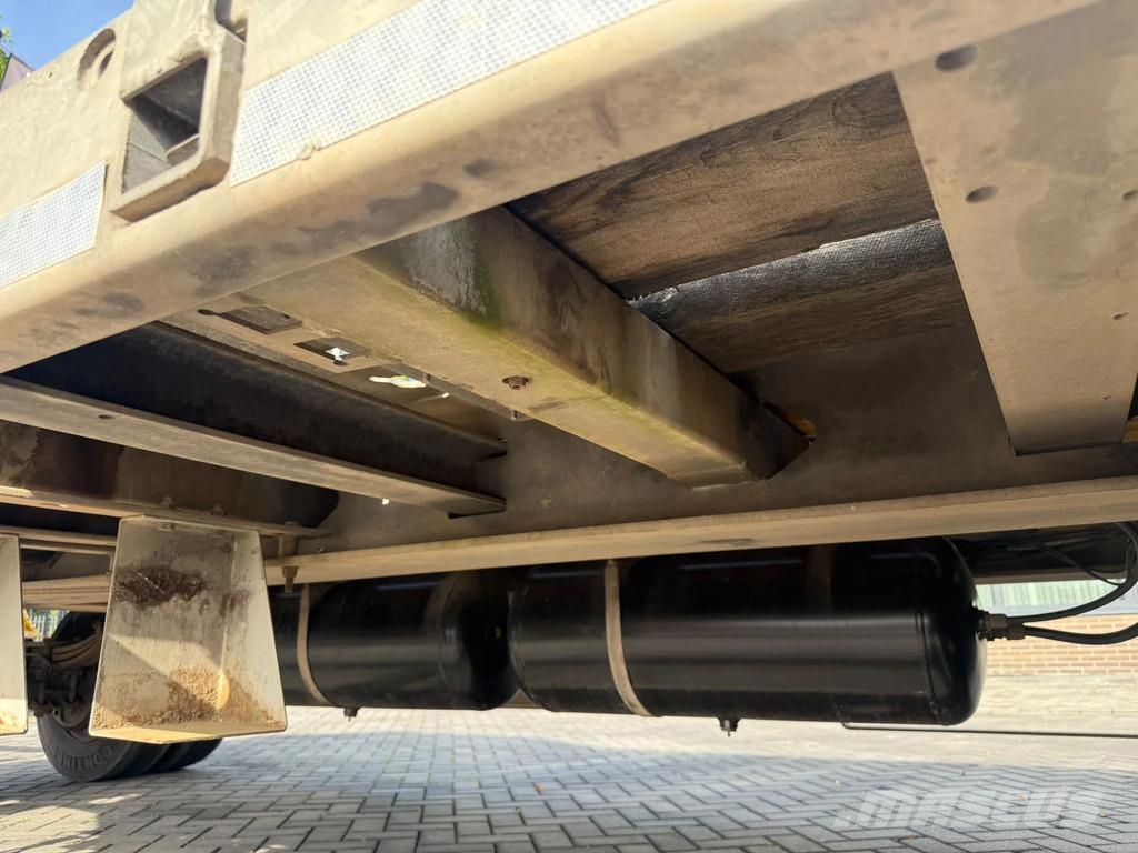 Möslein | 3 SAFF AXLES | 30 TONS | YEAR: 2014 | مقطوروات مسطحة/مفصلية الجوانب