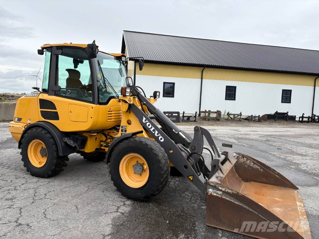Volvo L25F lastmaskin, endast 2500 tim Wheel loaders