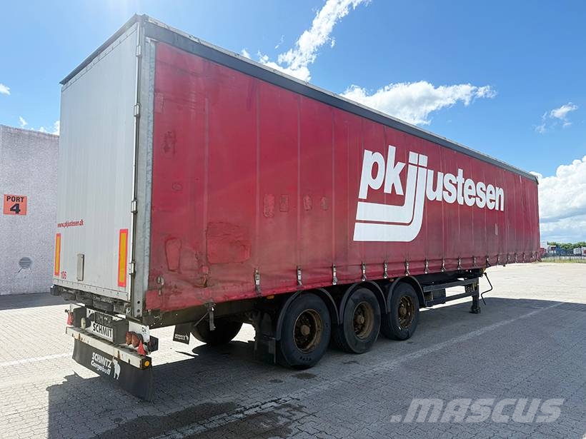 Schmitz Curtainsider / Planenauflieger Kapelltrailer