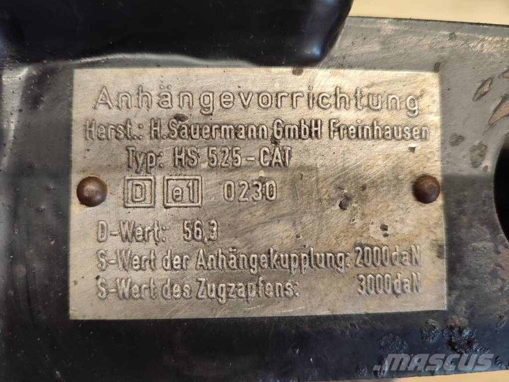 Deutz-Fahr Hitch rail hs525cat Deutz Fahr AGROTRON Шасі