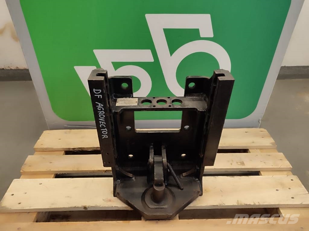 Deutz-Fahr Hitch rail hs525cat Deutz Fahr AGROTRON Шасі