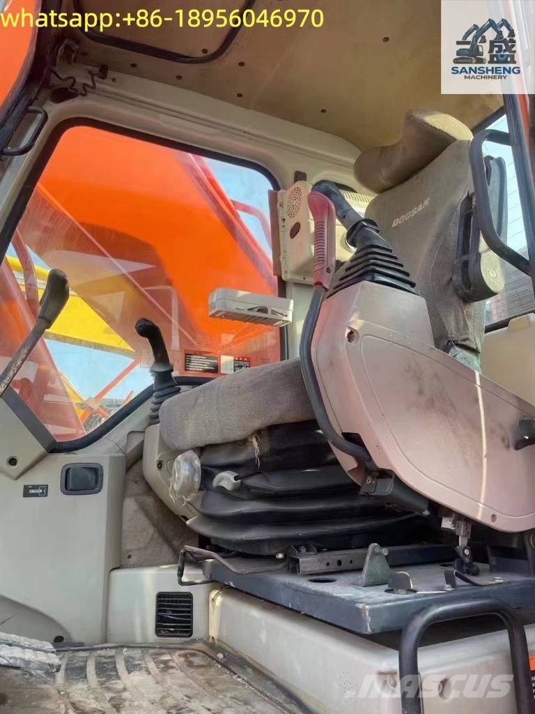 Doosan DH 300 LC-7 Raupenbagger