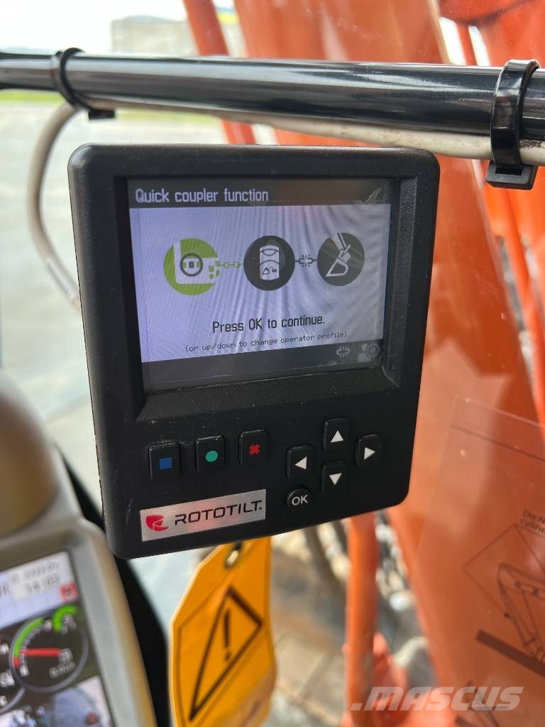 Hitachi ZX225USLC-6 Rototilt + autolube - crawler excavators for