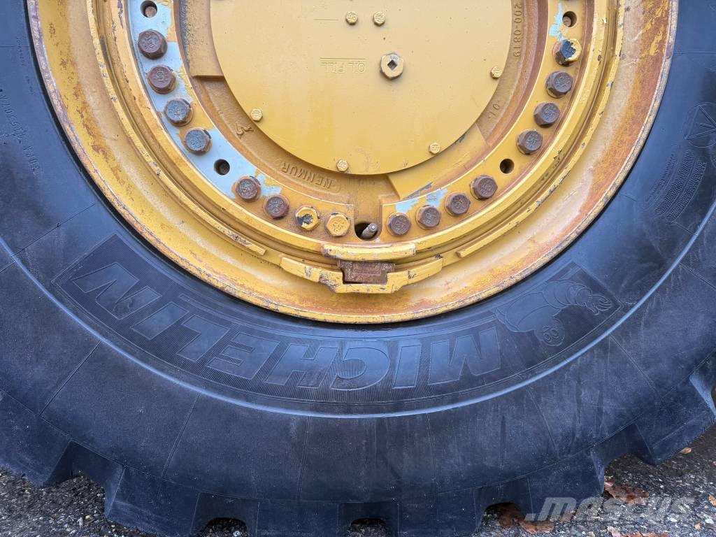 CAT 988 K Wielladers