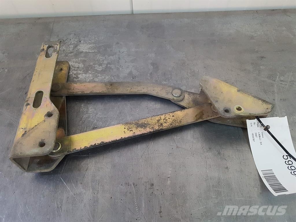 Volvo L30B-Z/SX-ZM2812685-Hinge/Scharnier Chassis and suspension