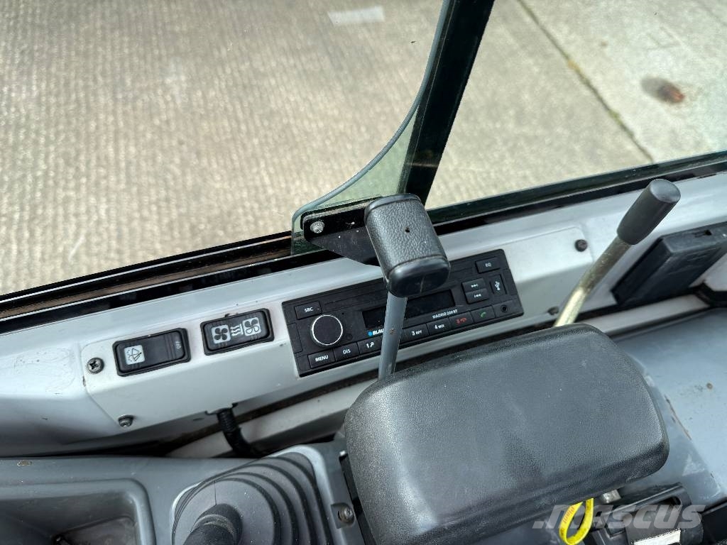 Takeuchi TB 216 Mini ekskavatörler, 7 tona dek