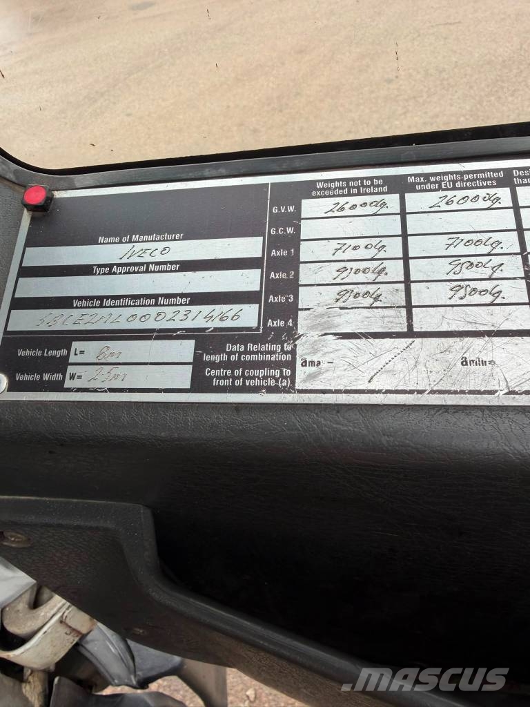 Iveco 260E 27 Asfaltti lämpölavat