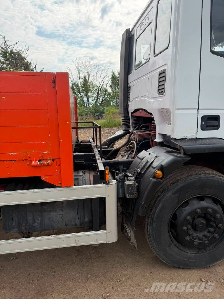 Iveco 260E 27 Asfaltti lämpölavat