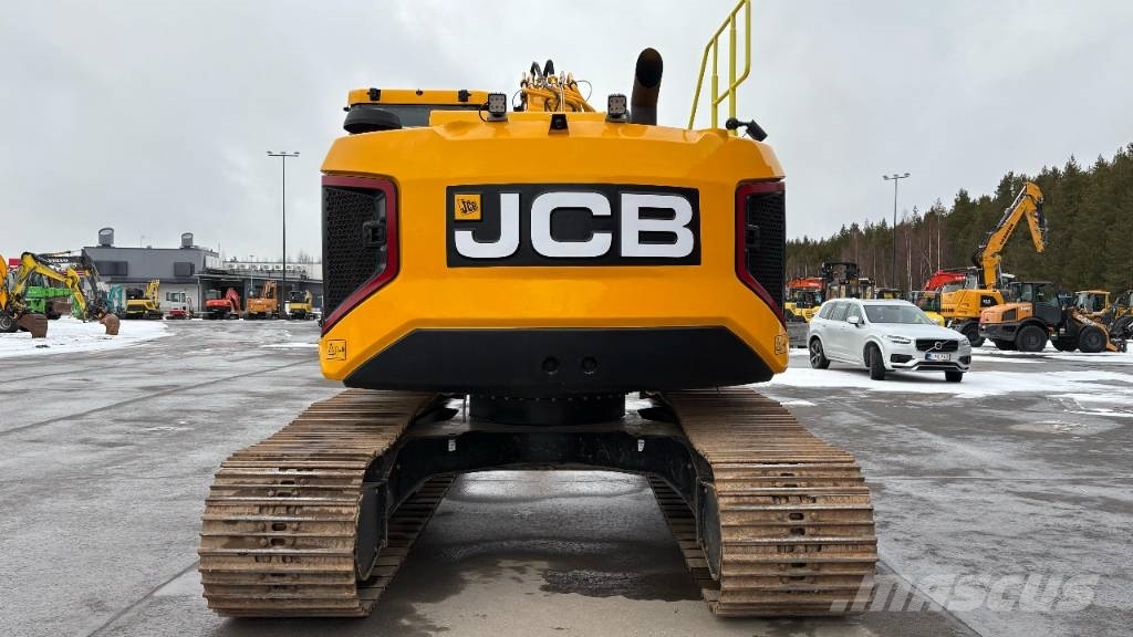 JCB 245 XR / Stage V, Rasvari, Pienet tunnit! Bageri guseničari