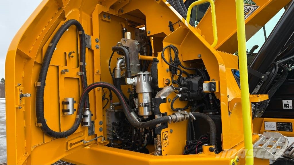 JCB 245 XR / Stage V, Rasvari, Pienet tunnit! Bageri guseničari