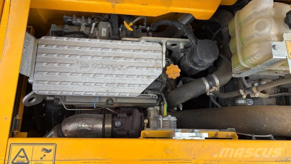 JCB 245 XR / Stage V, Rasvari, Pienet tunnit! Bageri guseničari