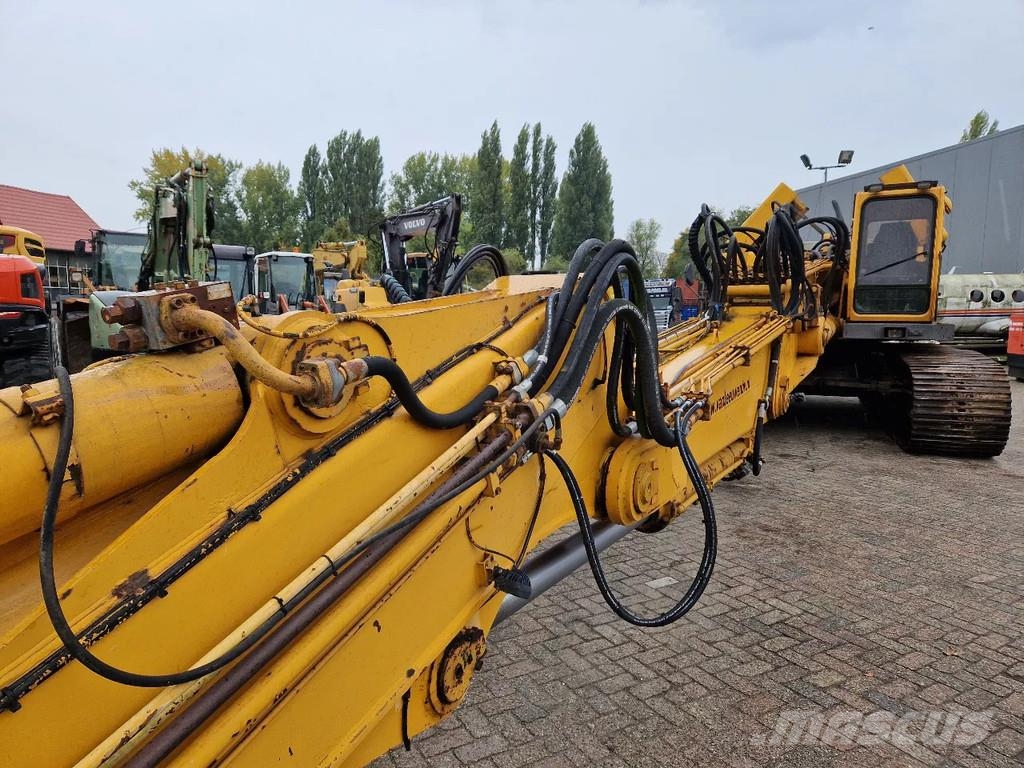 PMI Woltman 955LC piling machine funderingsmachine حفارات زحافة