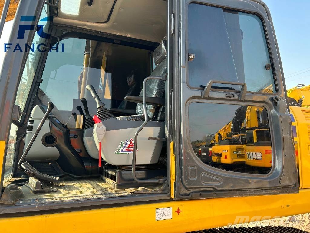 Komatsu PC 200 Εκσκαφείς με ερπύστριες