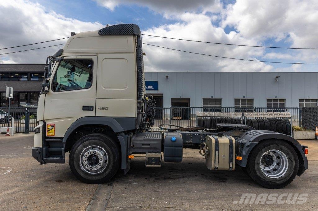 Volvo FMX GLOB 460+HYDR Vetopöytäautot