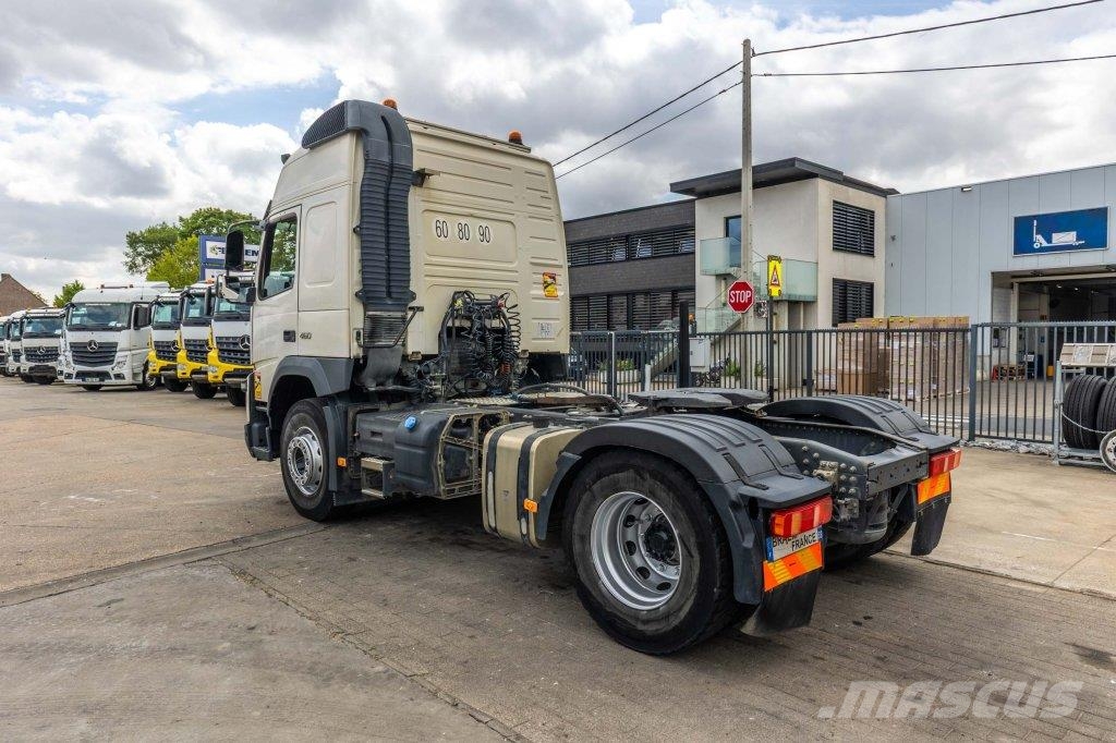 Volvo FMX GLOB 460+HYDR Vetopöytäautot