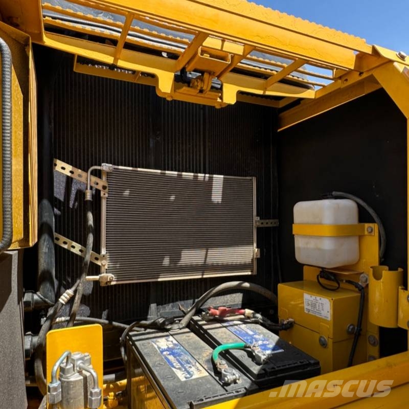 Komatsu PC 160 Escavatori cingolati