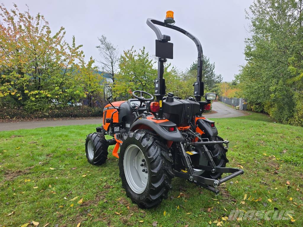 Tafe 6028M Коммунальные тракторы