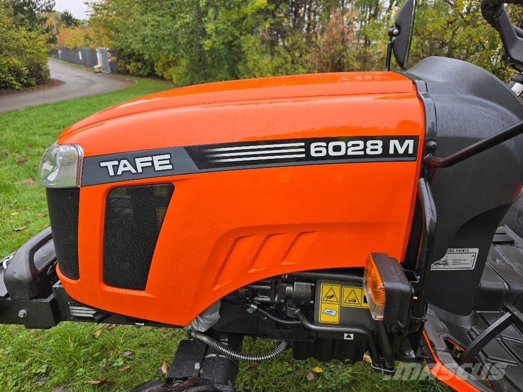 Tafe 6028M Коммунальные тракторы