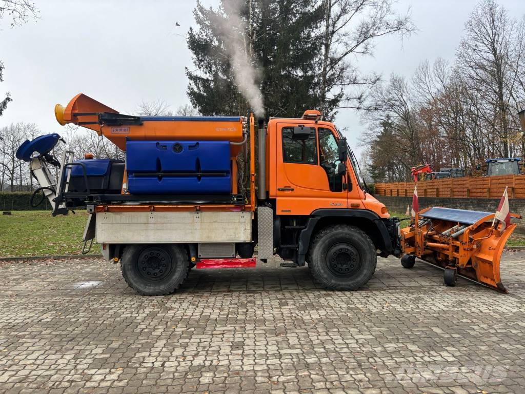Mercedes Benz Unimog U400 都市/通用型車輛