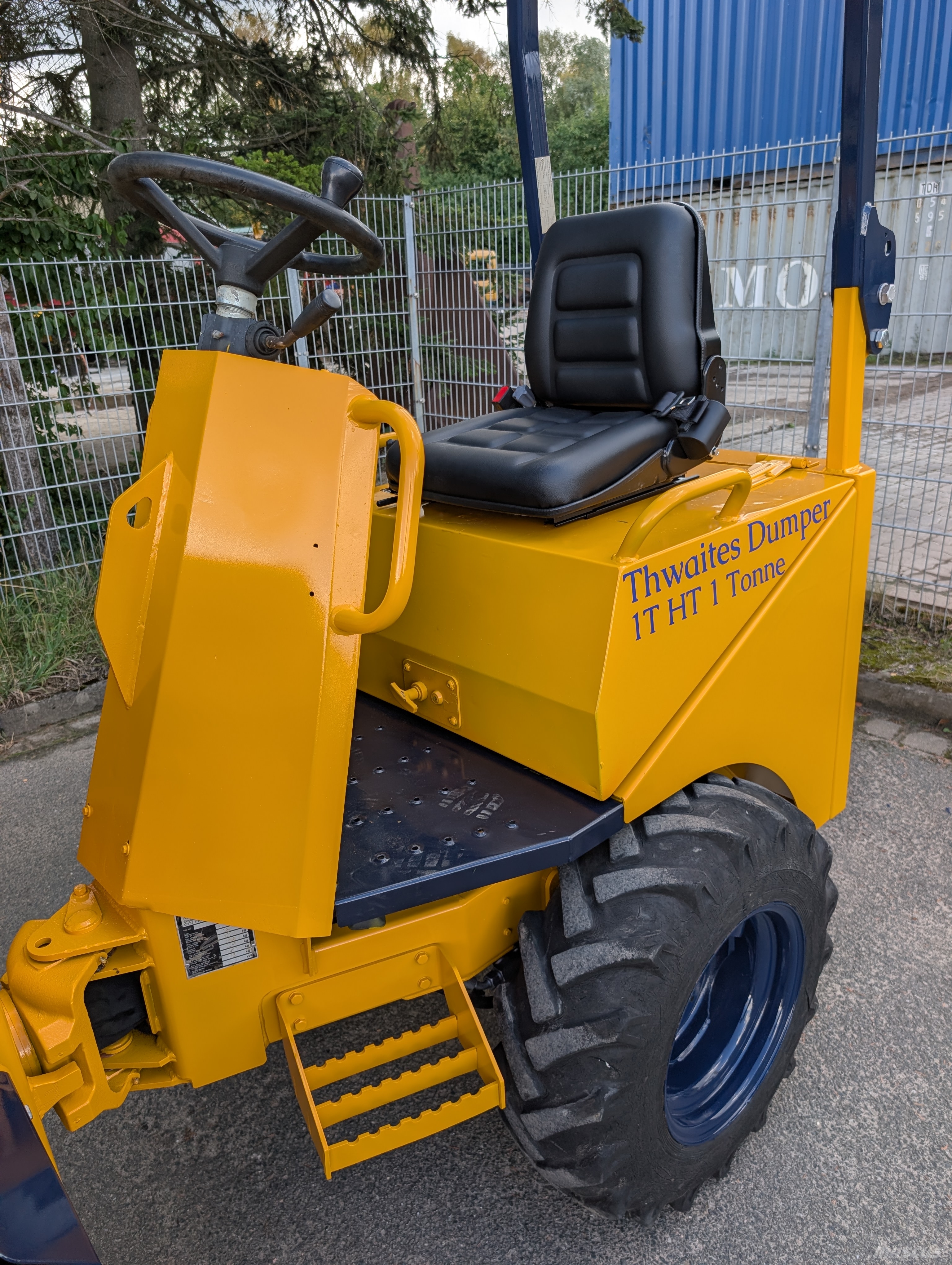 Thwaites Mach 201 Ne cestni demperji