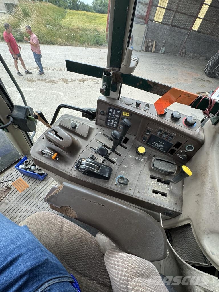 John Deere 6920 PREMIUM Traktori
