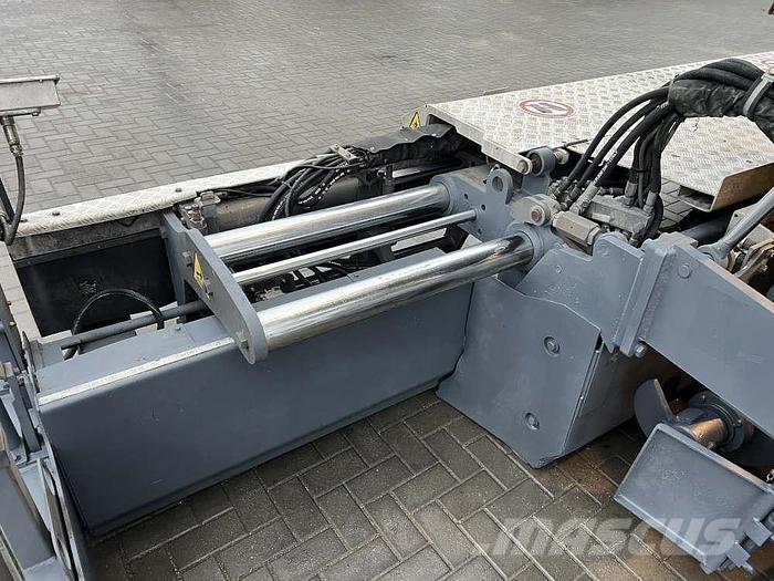 Volvo P 7820C Asfaltni finišeri