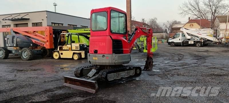 Bobcat E26 - *WITH NEW OIL PUMP* Minikaivukoneet < 7t