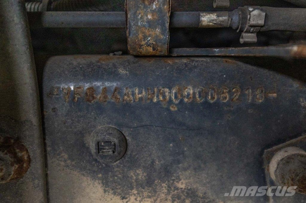 Renault MIDLUM 270(18T)+DHOLLANDIA+MOTEUR HS Bakwagens met gesloten opbouw