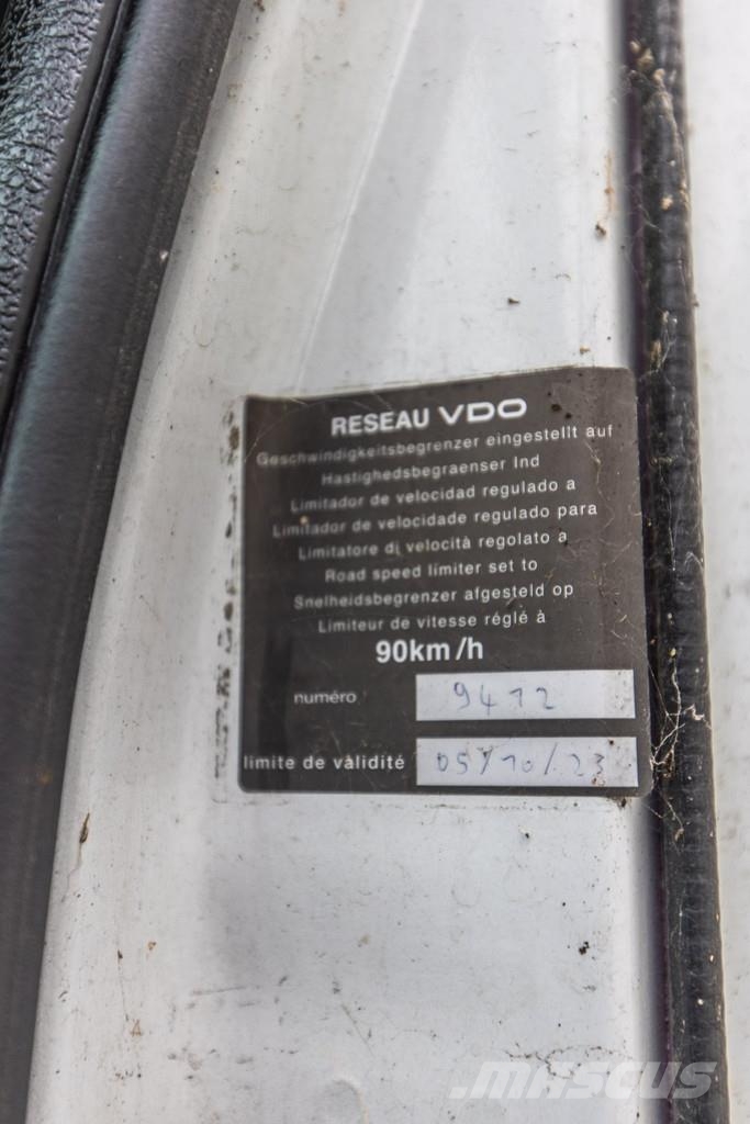 Renault MIDLUM 270(18T)+DHOLLANDIA+MOTEUR HS Samochody ciężarowe ze skrzynią zamkniętą