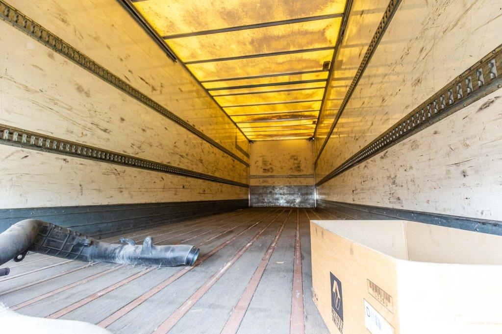 Renault MIDLUM 270(18T)+DHOLLANDIA+MOTEUR HS Bakwagens met gesloten opbouw