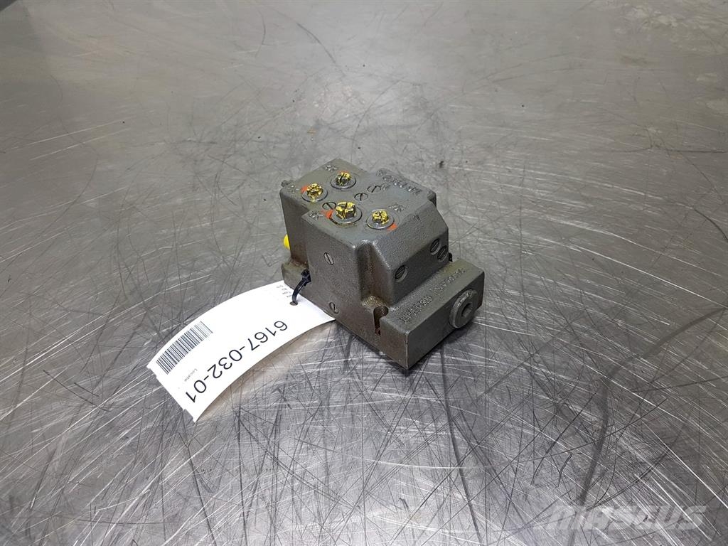 Liebherr 10120817 - Regulator/Regler/Regelaar LRH-LS (D) Hidráulicos