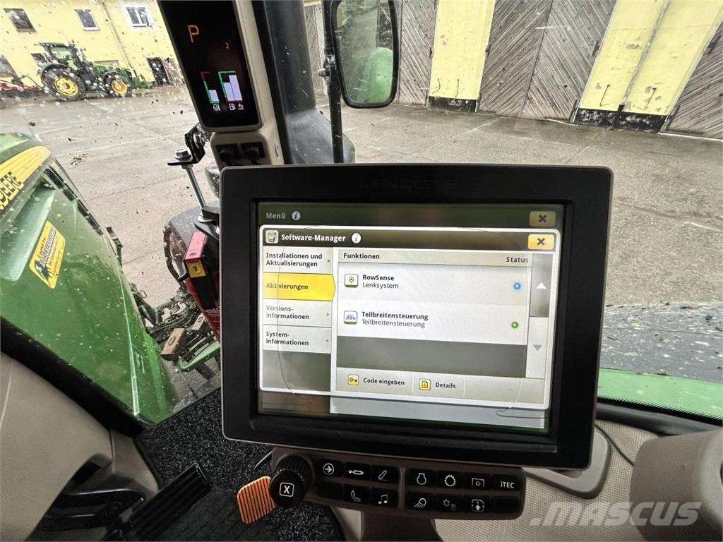 John Deere 7270R E23 Tractoren