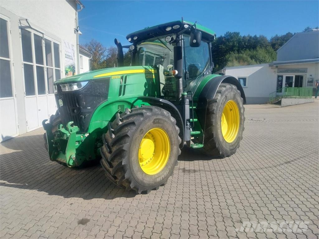 John Deere 7270R E23 Traktorok