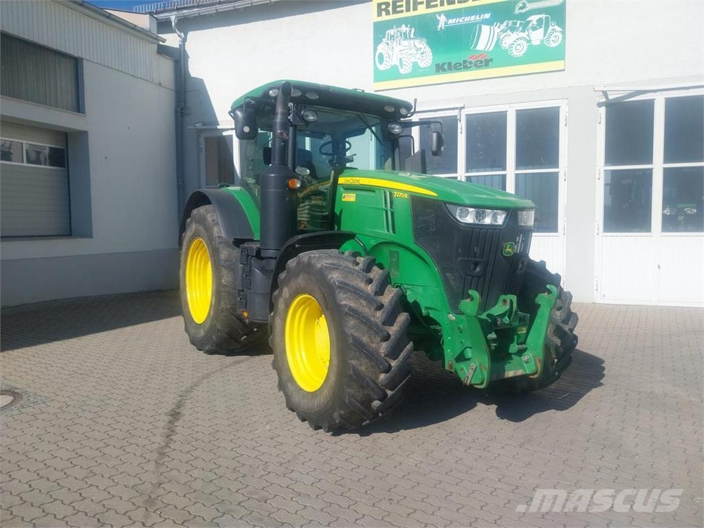 John Deere 7270R E23 Traktorok