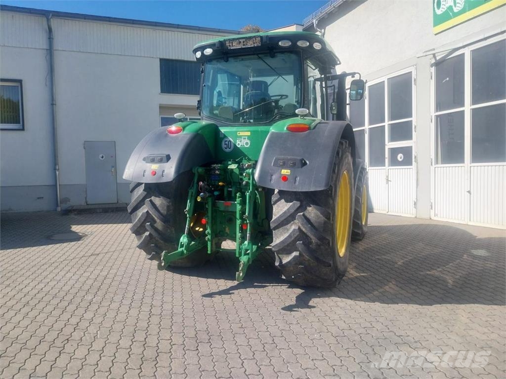 John Deere 7270R E23 Traktorok