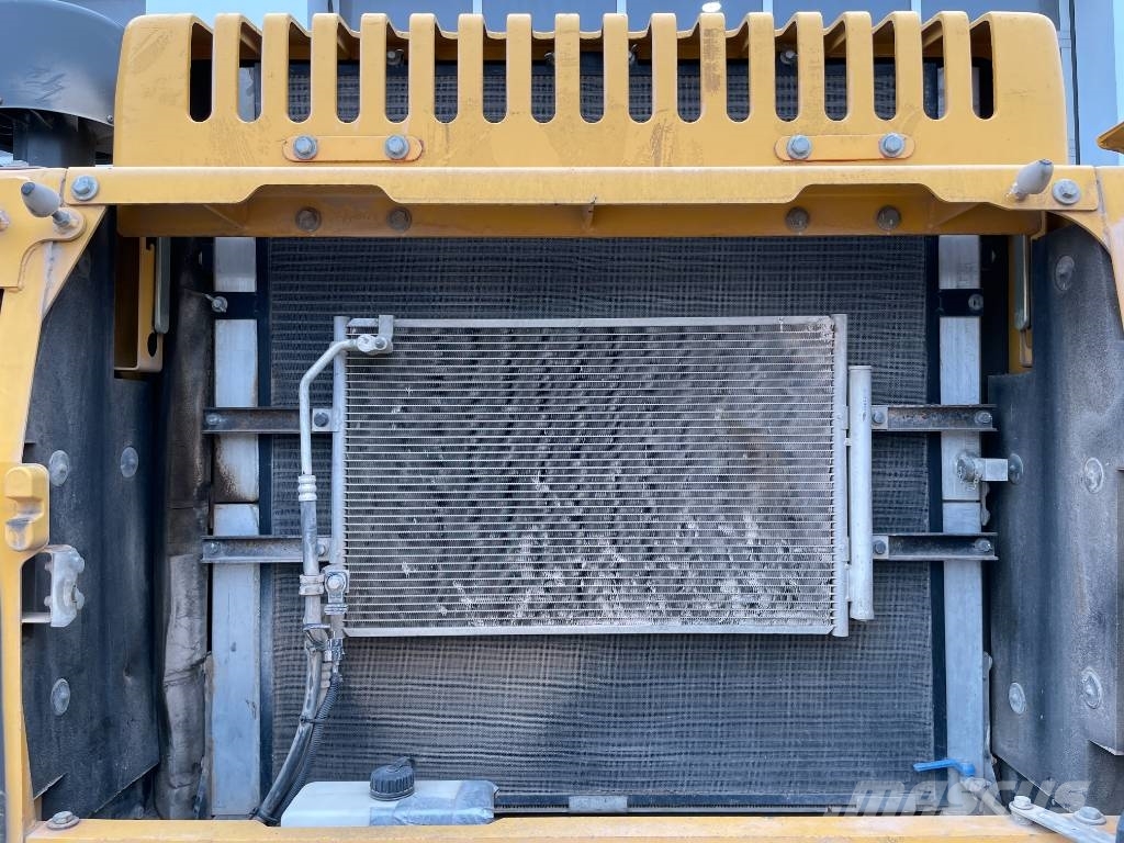 Volvo EC 250 D N L optional mit Oilquick OQ7055 Raupenbagger