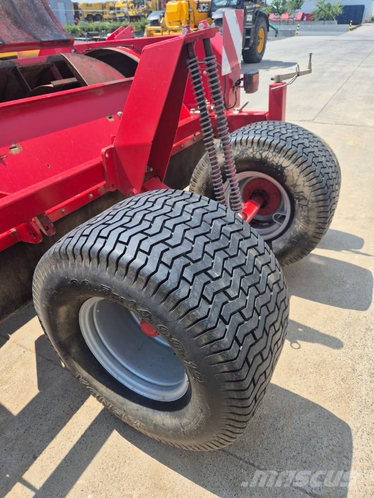 Grimme KS 3600 Haulm toppers
