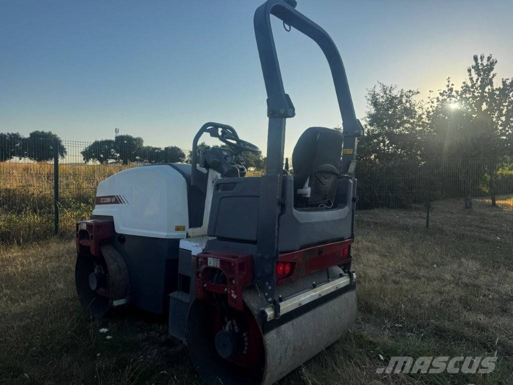 Dynapac CC 1200 VI Pisones compactadores