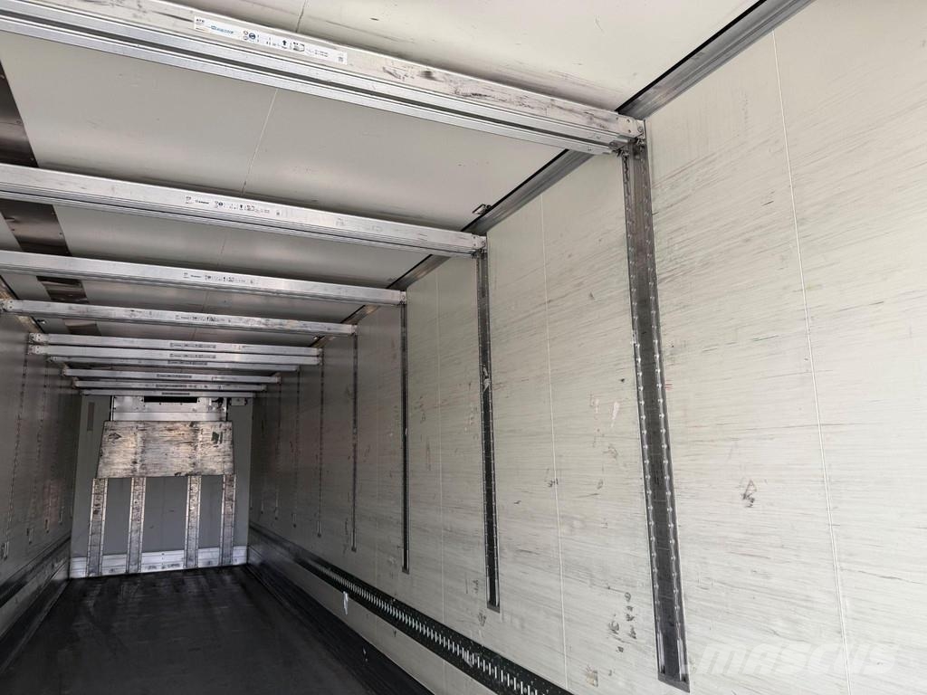 Krone SD SEMITRAILER + CARRIER VECTOR نصف مقطورات بدرجة حرارة قابلة للضبط