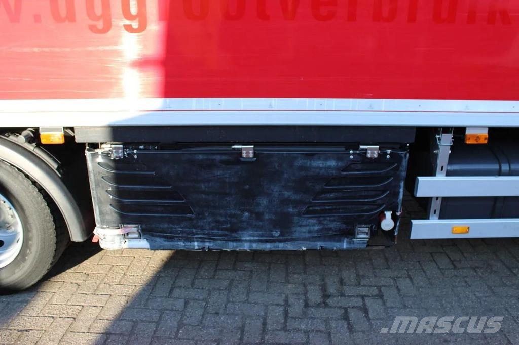 Volvo FL 16.240 + EURO 5 + 16T Camiones con temperatura controlada
