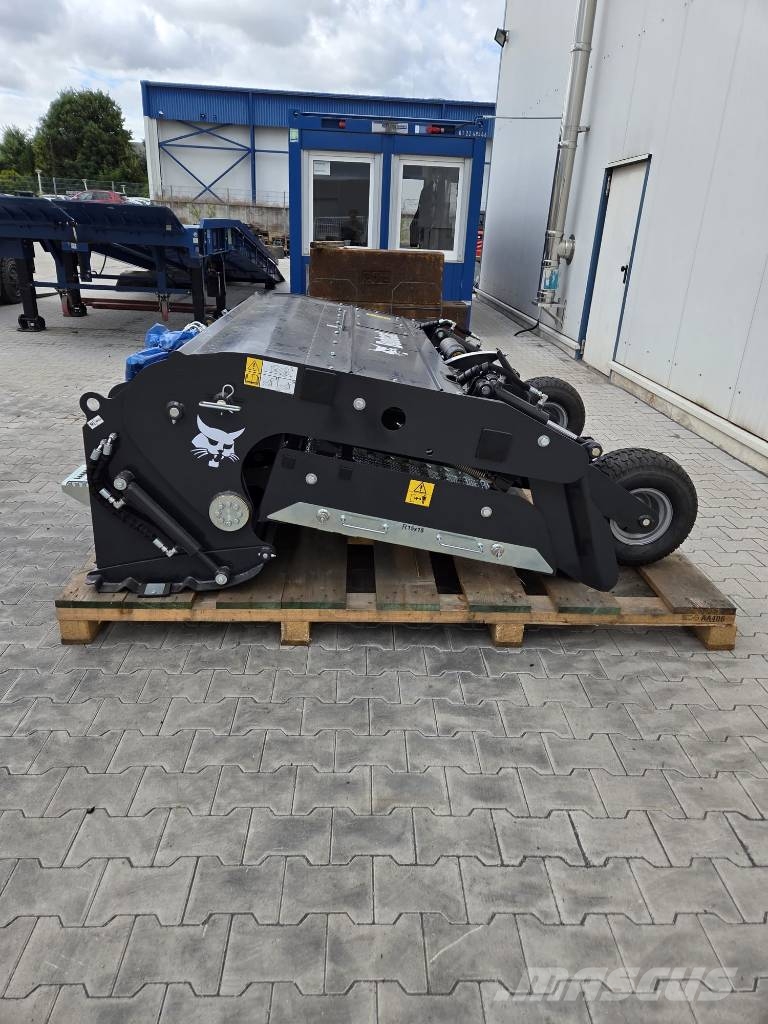 Bobcat Sand Beach cleaner SC200 Kāpurķēžu iekrāvēji