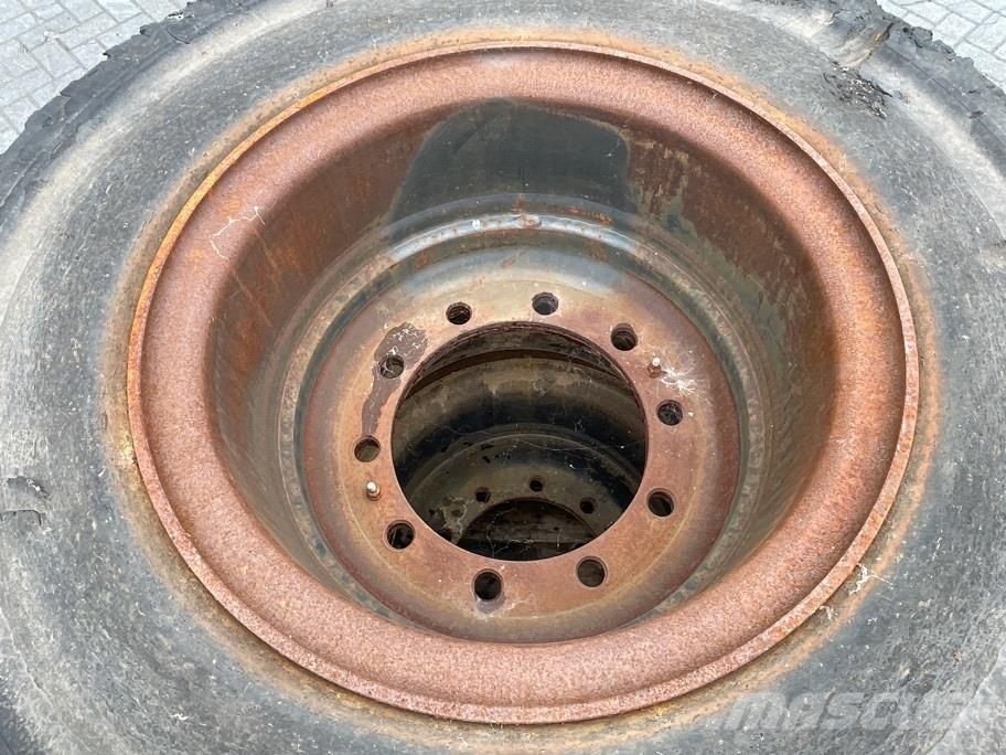 Liebherr LH30-10.00-20-Tire/Reifen/Band Dekk, hjul og felger