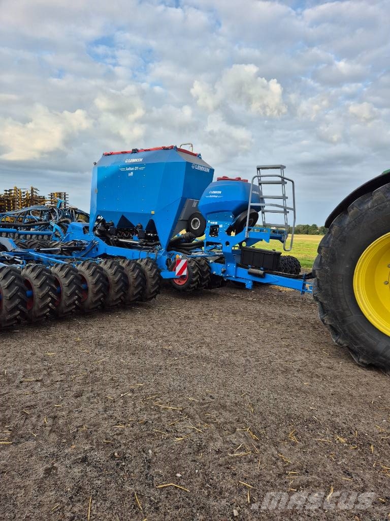 Lemken Solitair DT 900 مثاقيب