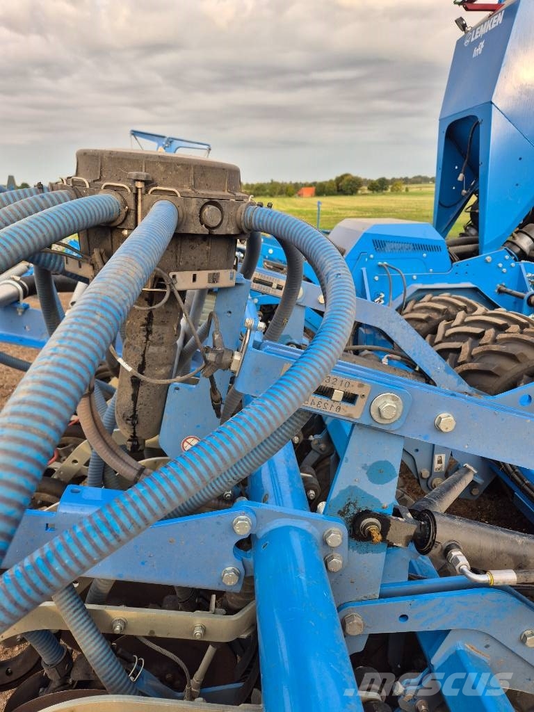 Lemken Solitair DT 900 مثاقيب