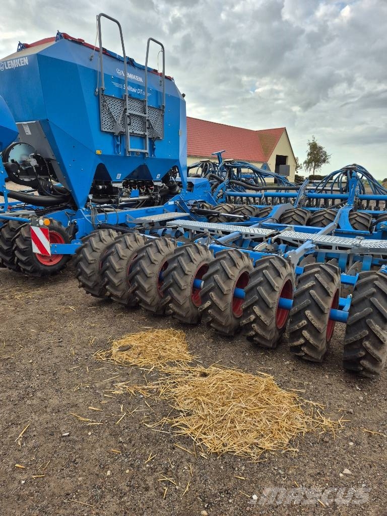 Lemken Solitair DT 900 مثاقيب