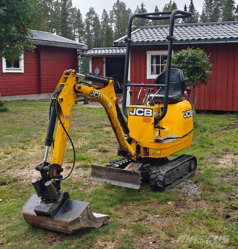 JCB 8008 Minikoparki