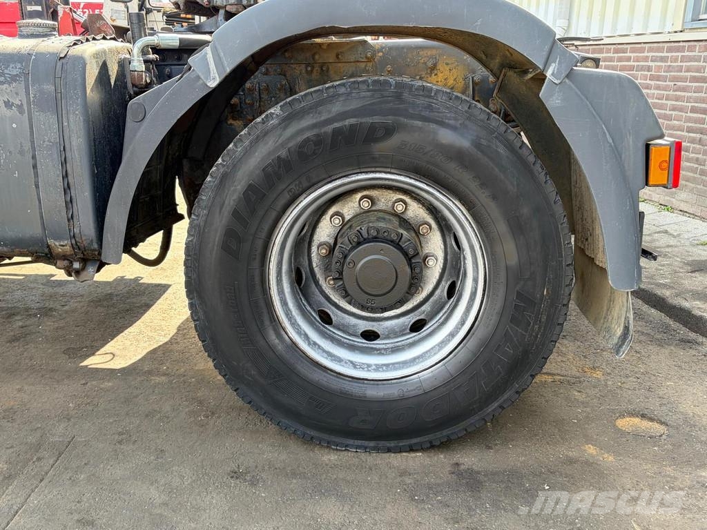 Renault Kerax 420 Tractor - Big Axles - Manual Gearbox - K Camiones tractor