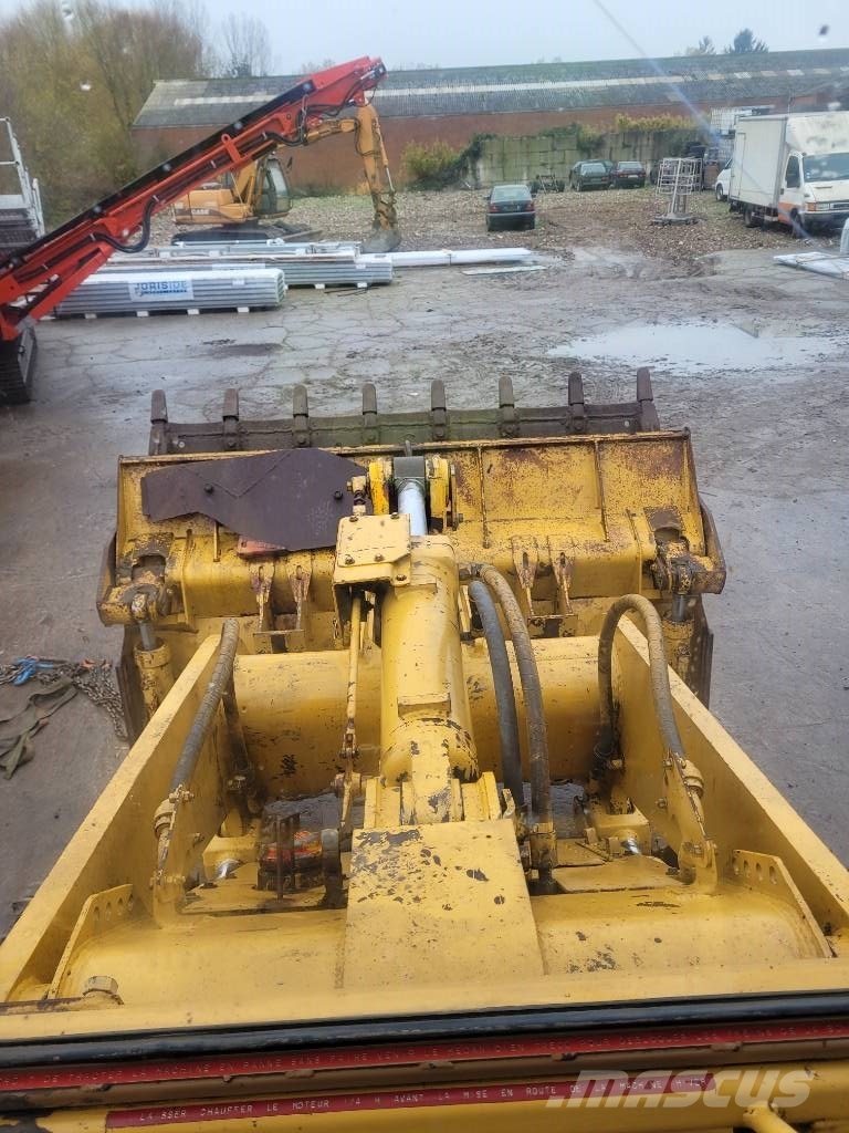 CAT 953 Φορτωτές με ερπύστριες