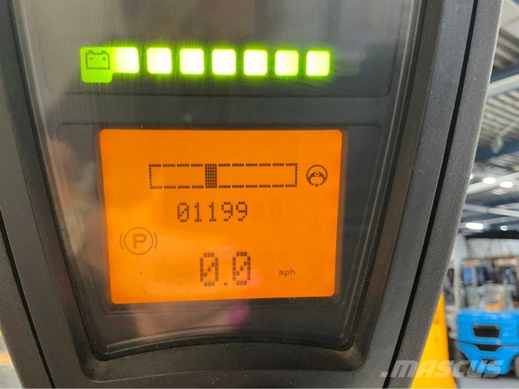 Linde E35L-01 Sideshift - 1199 uur - 3500KG - bj 2013 Heftrucks overige