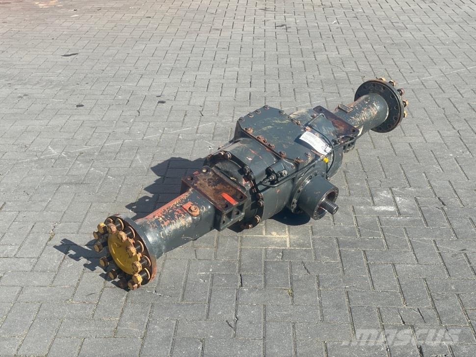 Komatsu WA200 - 418-22-30100 - Axle/Achse/As 轴